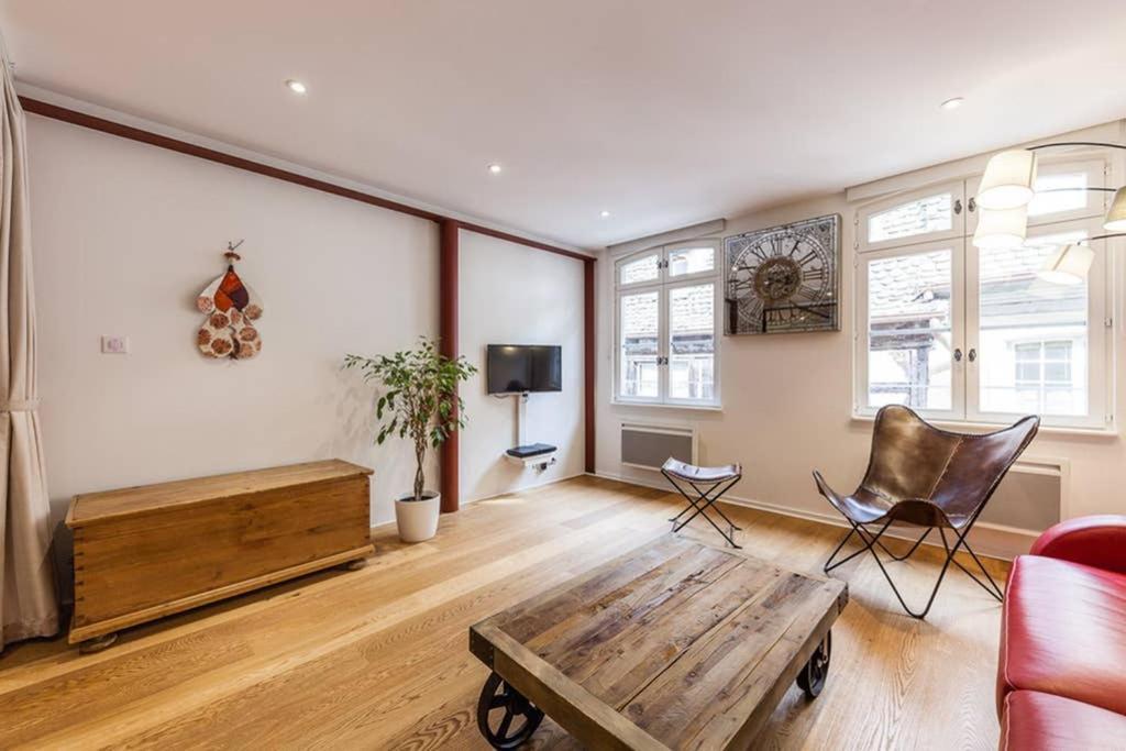 Appartement Arcade En Hyper Centre Avec Parking Strasbourg Kültér fotó
